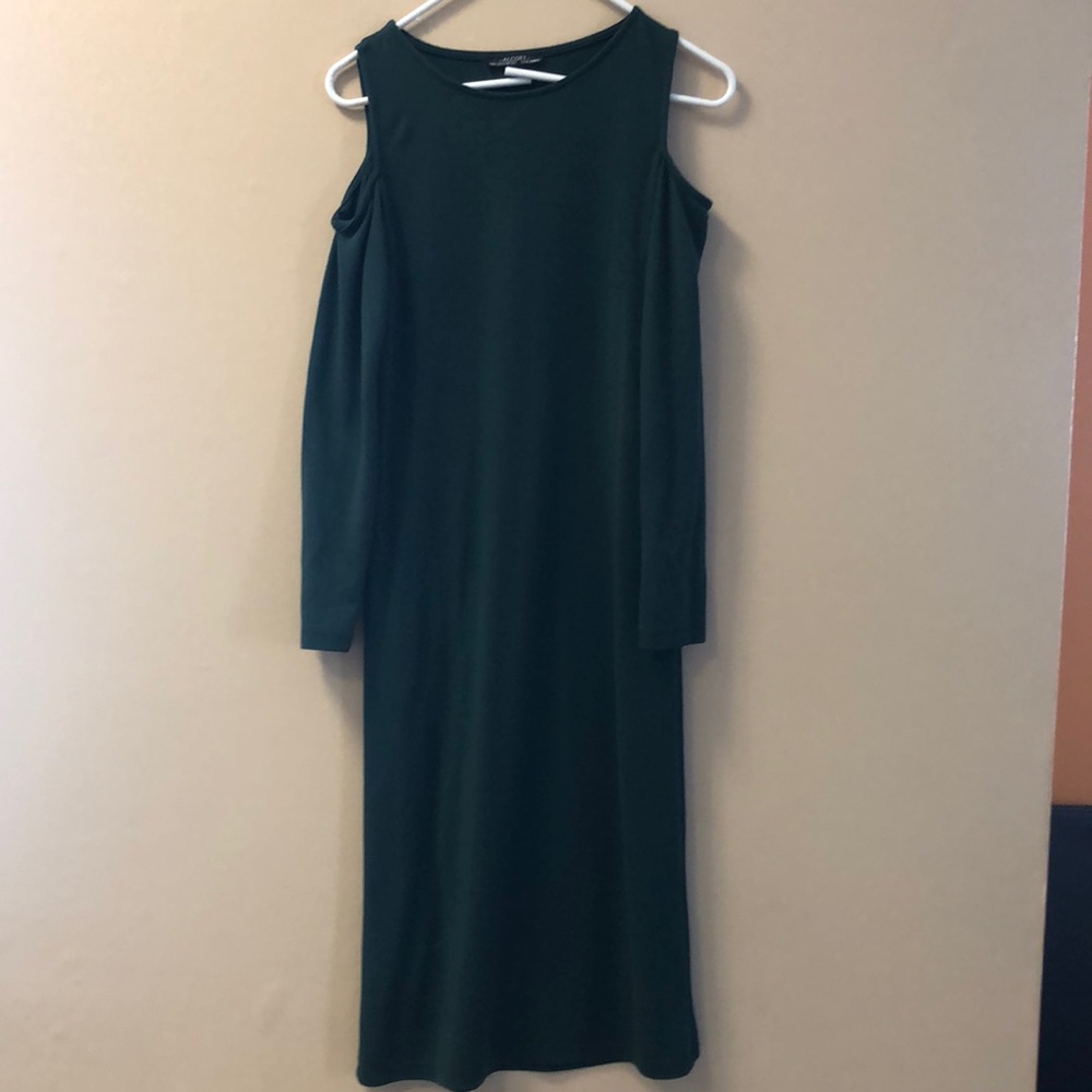 Off the Shoulder Long Sleeve dress